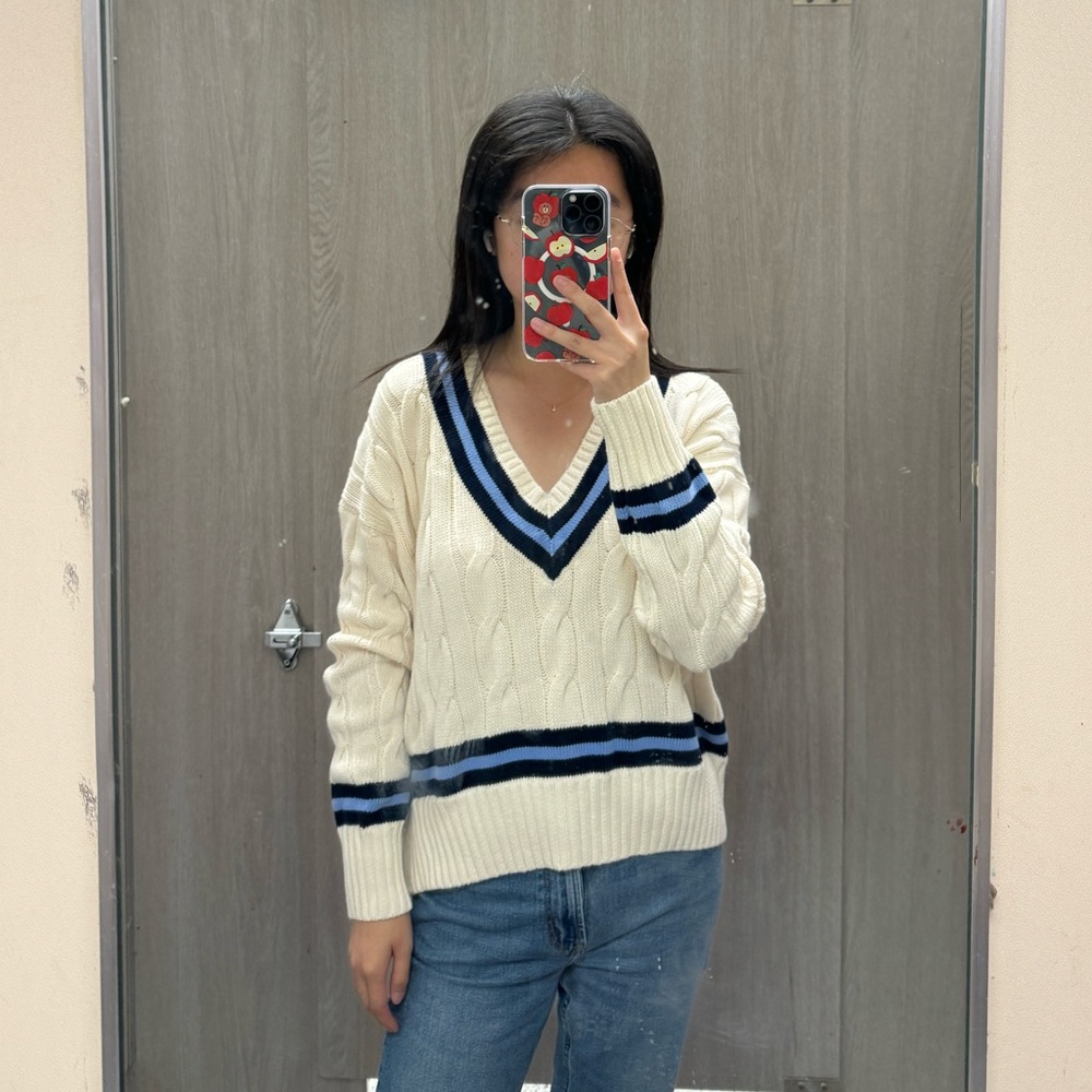 Polo by Ralph Lauren Cream Cable-Knit V-Neck Sweater with Navy & Light Blue Trim - Picture 4 of 9